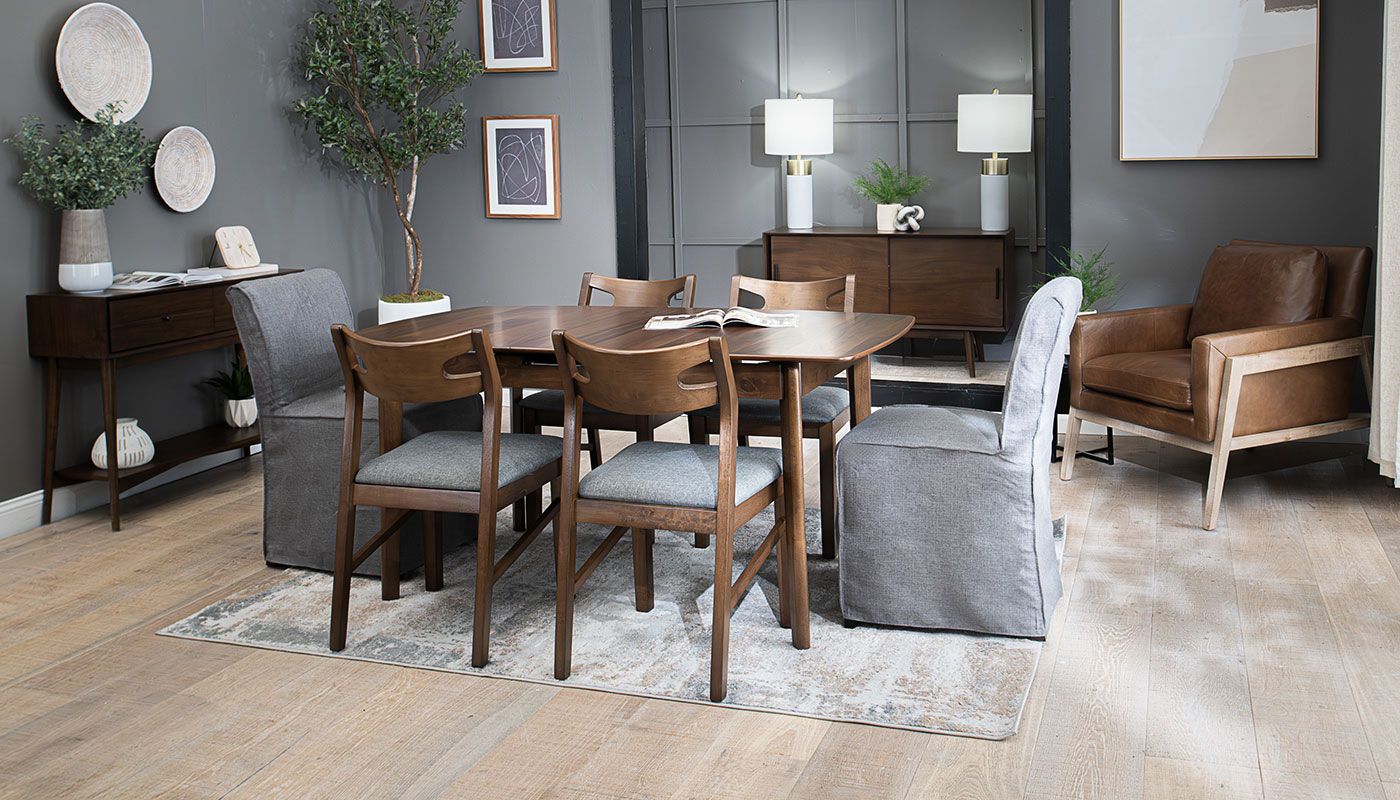 Slip Leaf Dining Height Table & Chairs