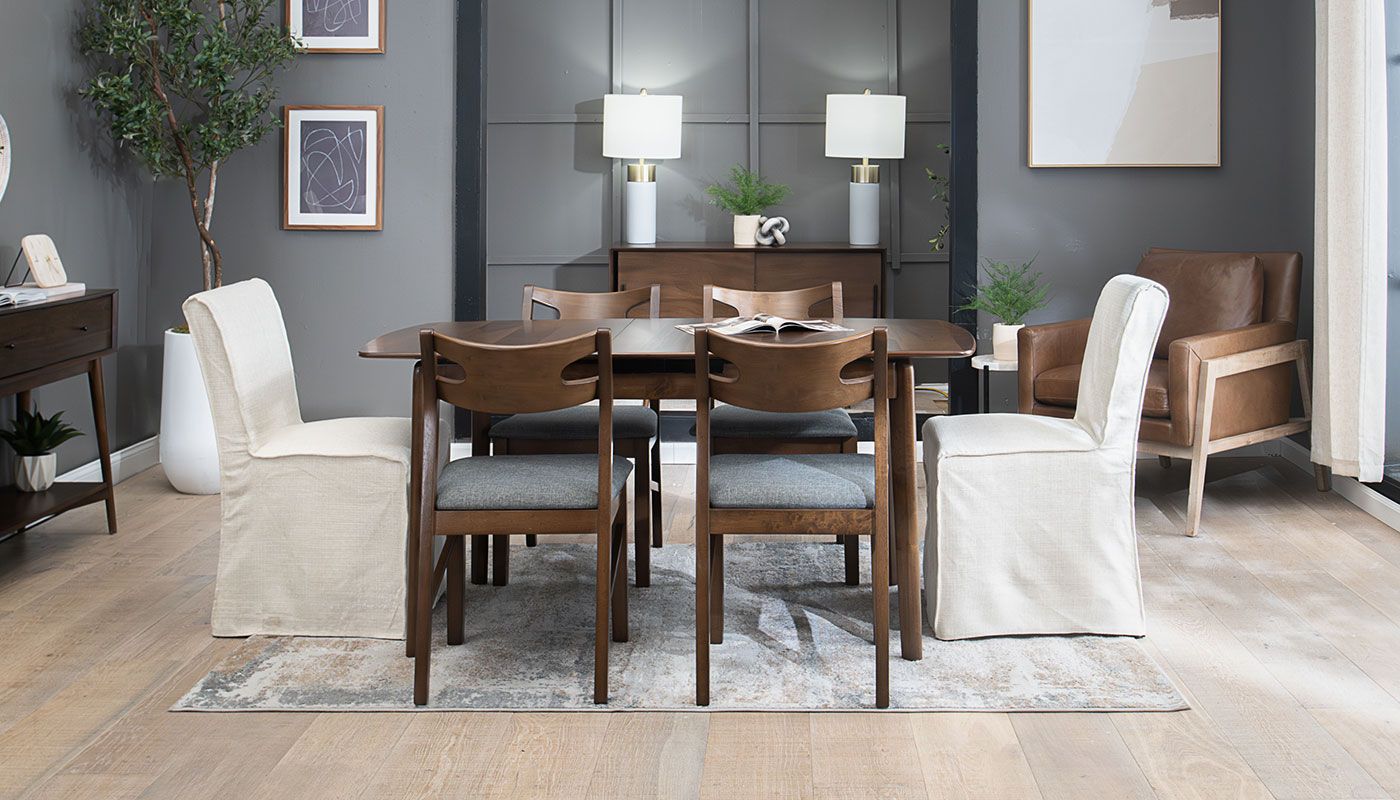 Slip Leaf Dining Height Table & Chairs